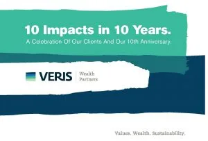 Cover of the book 10 Impacts in 10 years, celebrating the tenth anniversary of the firm Veris Wealth Partners in 2017.